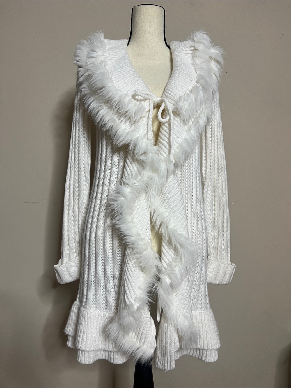 🦊🐼💦Alfani White Faux-Fur Trim Knit Cardigan Sweater